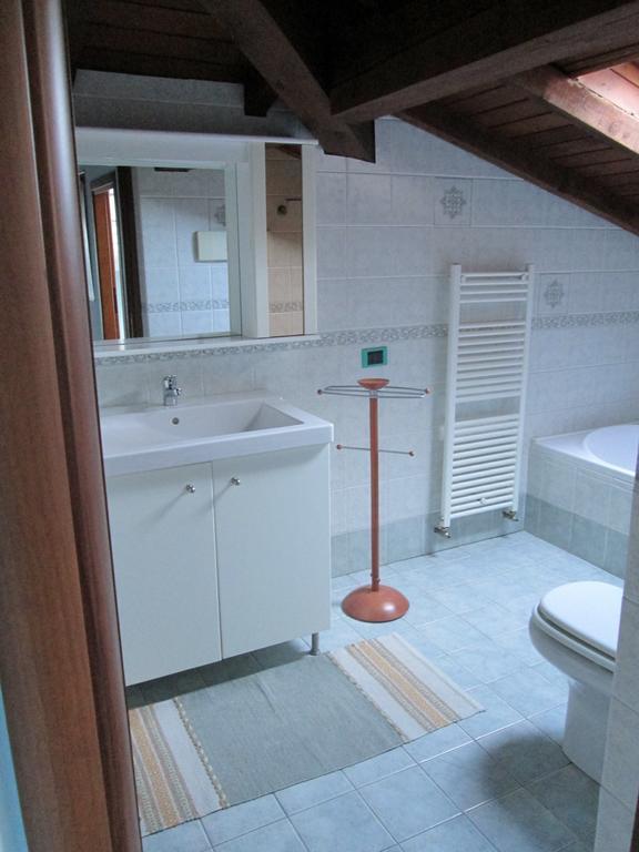브리사고발트라바글리아 La Casa Del Borgo B&B 객실 사진